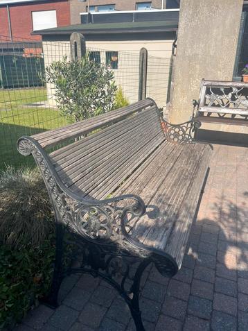 Klassieke gietijzeren tuinbank – decoratief en stevig, Tuin en Terras, Ophalen, Zo goed als nieuw, Hout