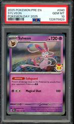 Sylveon [Pokemon Day] PSA 10 - 040/131 Prismatic Evolutions, Hobby en Vrije tijd, Ophalen of Verzenden, Zo goed als nieuw, Losse kaart