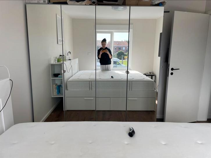 Ikea pax kast bruin, Huis en Inrichting, Badkamer | Badkamermeubels, Zo goed als nieuw, Ophalen
