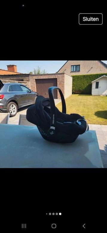 maxi cosi beschikbaar voor biedingen