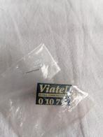 Pin Viatel, Ophalen of Verzenden, Zo goed als nieuw