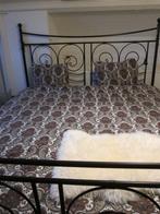 romantisch bed, kingsize, met lattenbodem, Huis en Inrichting, Slaapkamer | Bedden, 180 cm, Metaal, Zo goed als nieuw, Zwart