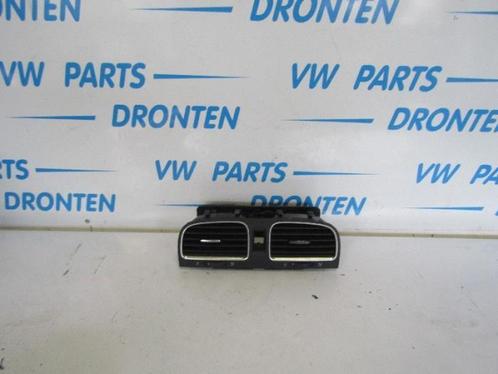 Grille aération tableau de bord d'un Volkswagen Golf, Autos : Pièces & Accessoires, Tableau de bord & Interrupteurs, Volkswagen