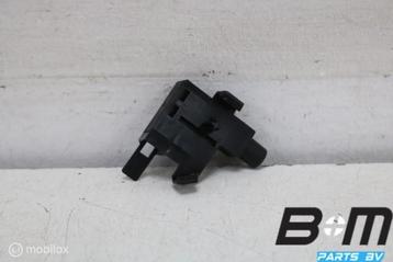 Handrem schakelaar VW Golf 5 1J0947561 beschikbaar voor biedingen