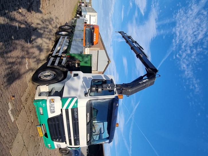 Daf 85 cf    Hiab 215 kraan  137525km!!, Auto's, Vrachtwagens, Bedrijf, Cruise Control, DAF, Diesel, Euro 3, 2 deurs, Handgeschakeld