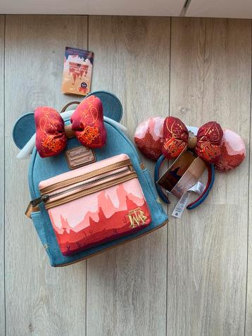 Lot Loungefly Disney Minnie Main Attraction BTM beschikbaar voor biedingen