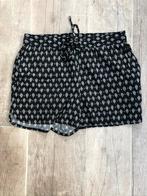 Short vero moda zwart maat small, Vêtements | Femmes, Culottes & Pantalons, Comme neuf, Taille 36 (S), Noir, Enlèvement ou Envoi