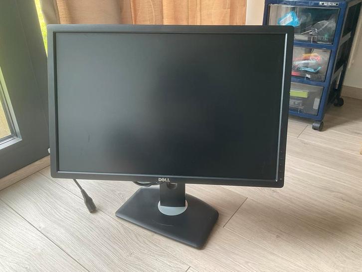 Moniteur Dell U2412M, Informatique & Logiciels, Moniteurs, Utilisé, DisplayPort, Réglable en hauteur, Rotatif, Inclinable, IPS