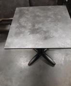 Table de jardin de haute qualité 150€, Jardin & Terrasse, Tables de jardin, Enlèvement, Comme neuf, Carré, Autres matériaux