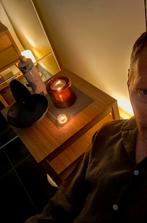 Ontspannende massage door een aandachtige man