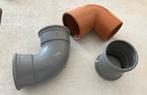 PVC bochten en koppelstuk, Doe-het-zelf en Bouw, Ophalen, Zo goed als nieuw, PVC, Bochten