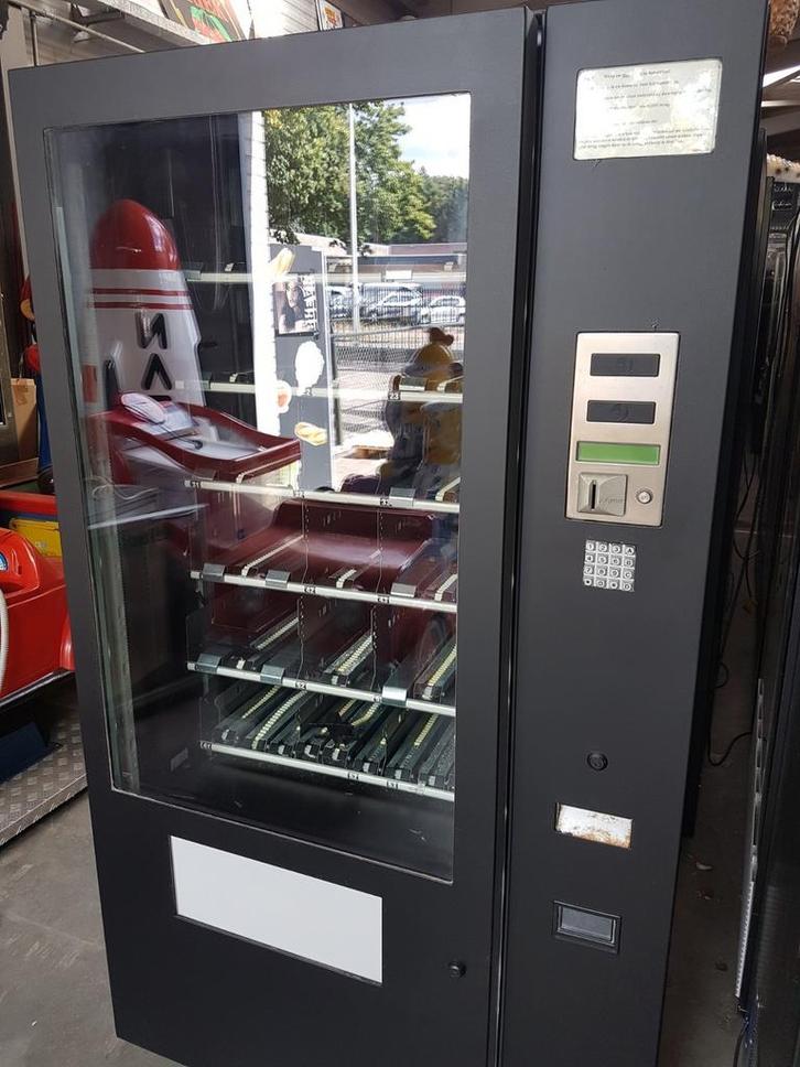 Zuivel / voedings automaat gekoeld, Verzamelen, Automaten | Overige, Zo goed als nieuw, Ophalen