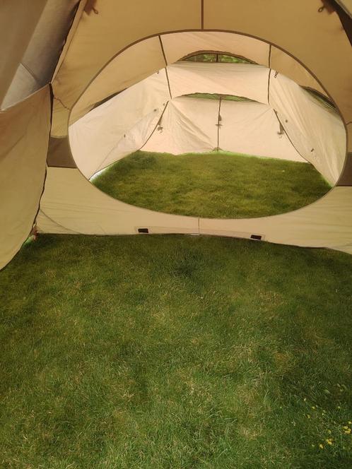 Quechua tent base 4.1, Caravanes & Camping, Tentes, jusqu'à 4, Utilisé, Enlèvement