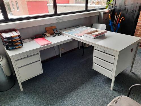 Bureau en kasten, Huis en Inrichting, Bureaus, Zo goed als nieuw, Bureau, Ophalen