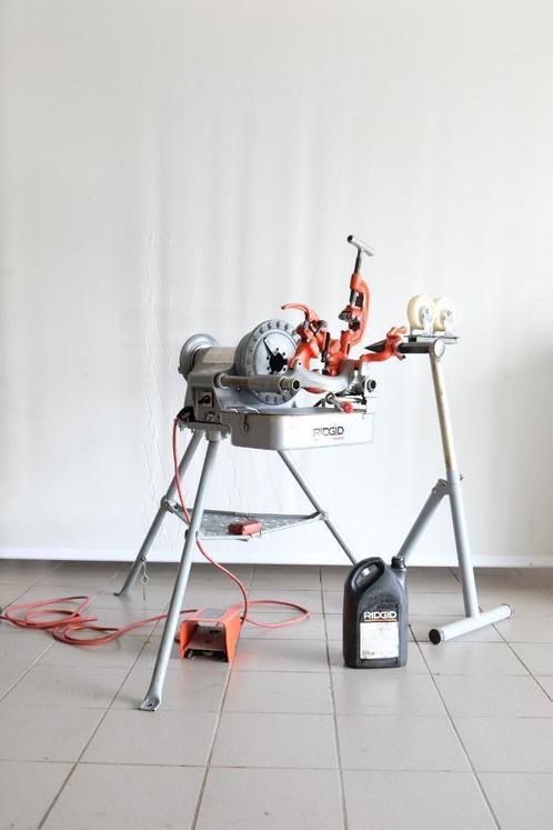 Draadsnijmachine RIDGID 300A, Doe-het-zelf en Bouw, Gereedschap | Overige machines, Zo goed als nieuw, Ophalen