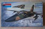 F-111A Swing Wing Fighter, monogram 1/48, Overige merken, Ophalen of Verzenden, Zo goed als nieuw, Groter dan 1:72