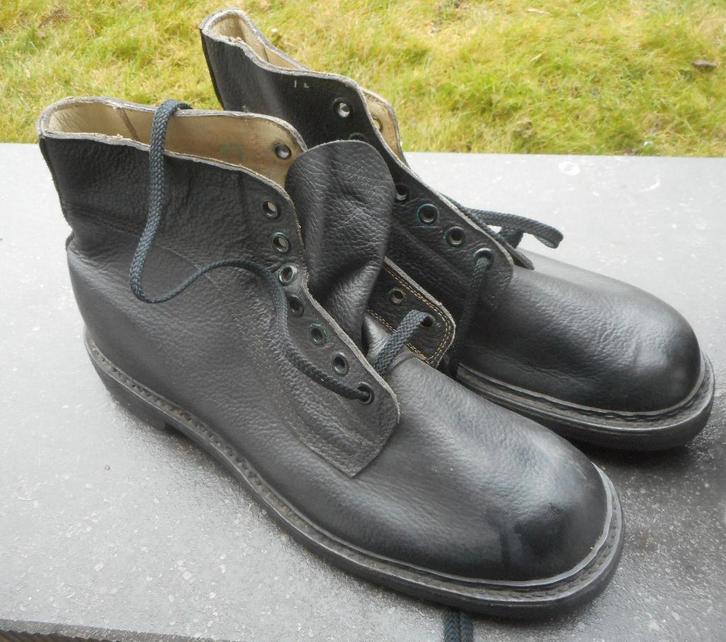 ABL / RGT PARA-COMMANDO - COMBAT SHOES BT - POINTURE 47, Collections, Objets militaires | Général, Armée de terre, Envoi