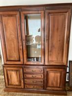 Vitrinekast in kerselaar, Huis en Inrichting, Ophalen, Zo goed als nieuw