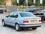 Bmw 320i e36 met 6 Cilinders ** 125.000 km ** Airco **, Auto's, BMW, Achterwielaandrijving, 110 kW, Leder, Bedrijf