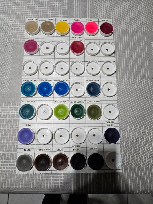 Kaars kleurstof 23 kleuren per 15 gram, Maison & Meubles, Accessoires pour la Maison | Bougeoirs & Bougies, Bougie, Enlèvement ou Envoi