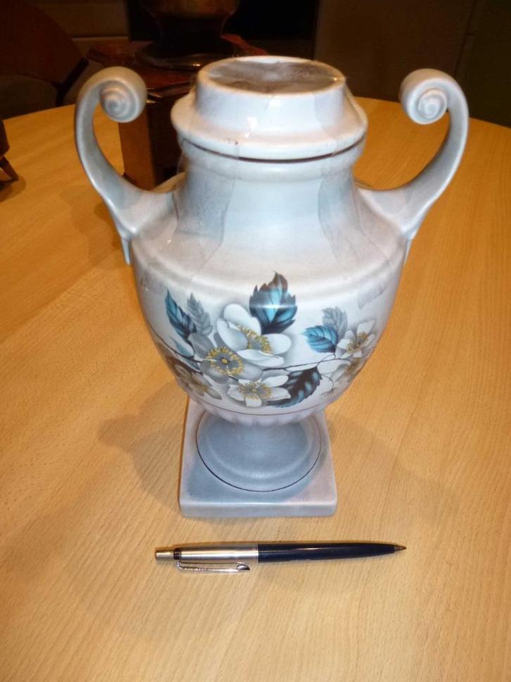 FLORA KERAMIEK GOUDA HOLLAND, Huis en Inrichting, Woonaccessoires | Vazen, Nieuw, Overige kleuren, Aardewerk of Porselein, Ophalen of Verzenden