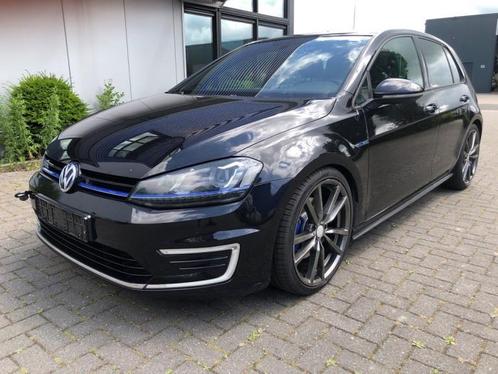 Sportvelgenset + banden van een Volkswagen Golf, Auto-onderdelen, Banden en Velgen, Personenwagen, Gebruikt, 3 maanden garantie