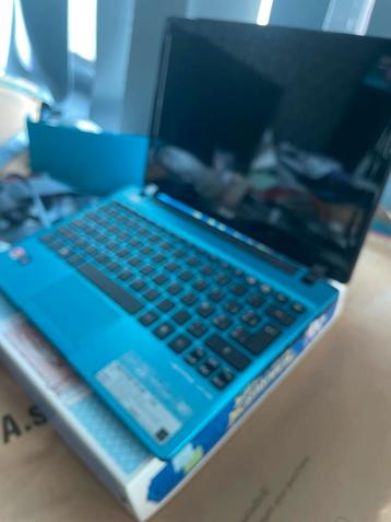 Dell Aspire one 725 beschikbaar voor biedingen