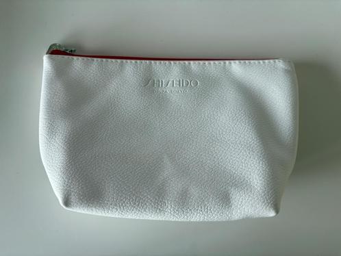 Shiseido toiletzak, Handtassen en Accessoires, Toilettassen, Zo goed als nieuw, Wit, Ophalen of Verzenden