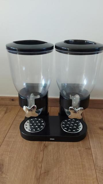 Cornflakes dispenser beschikbaar voor biedingen
