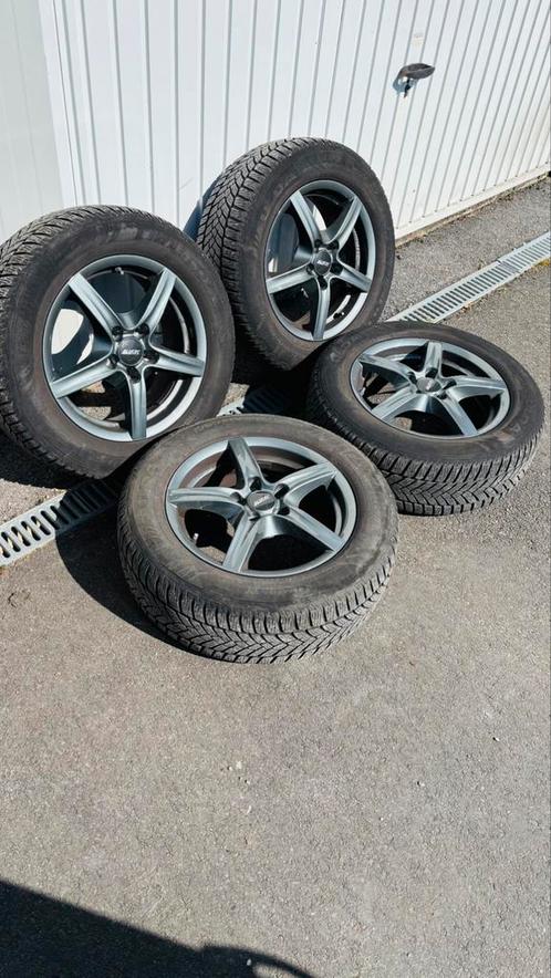 Set winterbanden, Auto-onderdelen, Banden en Velgen, Band(en), Winterbanden, 16 inch, 215 mm, Personenwagen, Gebruikt, Ophalen