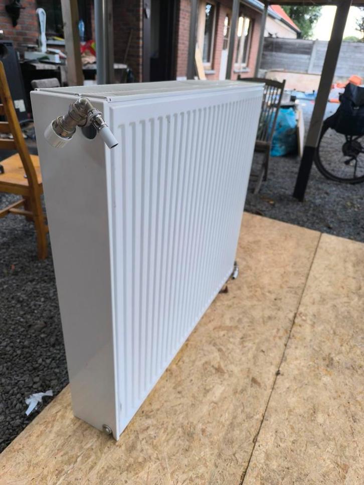 superia uni 6 radiatoren, Doe-het-zelf en Bouw, Verwarming en Radiatoren, Gebruikt, Radiator, 800 watt of meer, Ophalen