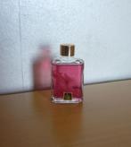 Vridlo Vintage Fuchsia roze parfum met verse bloem in 50 ml, Handtassen en Accessoires, Uiterlijk | Parfum, Ophalen of Verzenden