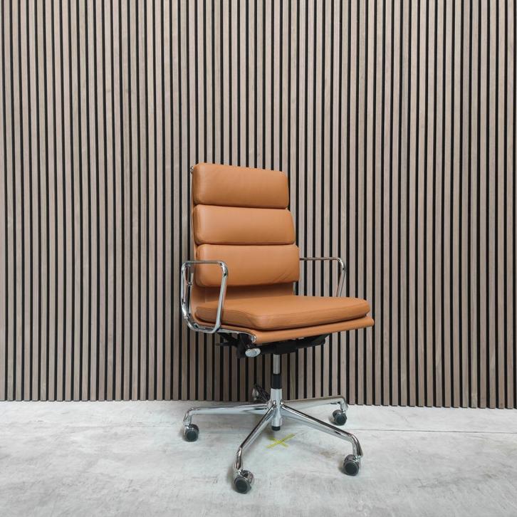 Vitra Eames EA 219 Soft Pad Stoel – Cognac Premium Leder, Antiek en Kunst, Antiek | Meubels | Stoelen en Sofa's