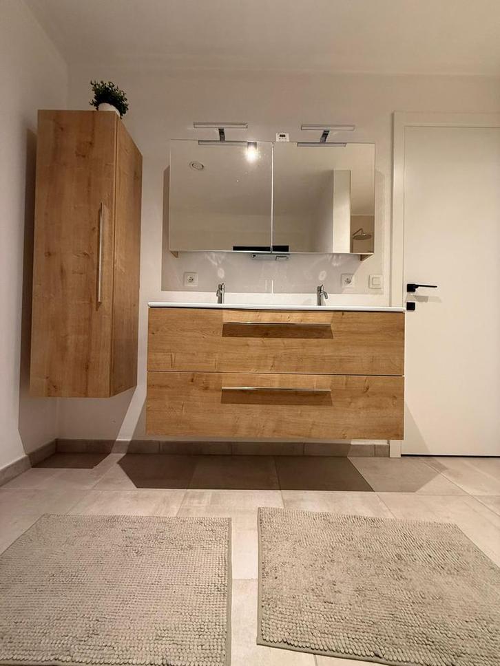 Volledige badkamer, prijs bespreekbaar, Huis en Inrichting, Badkamer | Badkamermeubels, Nieuw, Wasbak of Wastafel, 100 tot 150 cm