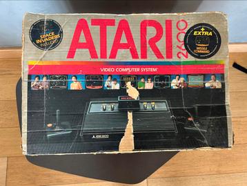 Atari 2600 set (darth vader) — getest en functioneel beschikbaar voor biedingen