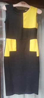 Zwart-gele jurk maat S van Perfect Style by Shez, Zwart, Maat 36 (S), Gedragen, Perfect style by Shez