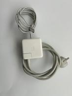 Apple original macbook adapter 45W magsafe 2, Informatique & Logiciels, Chargeurs d'ordinateur portable, Apple, Utilisé