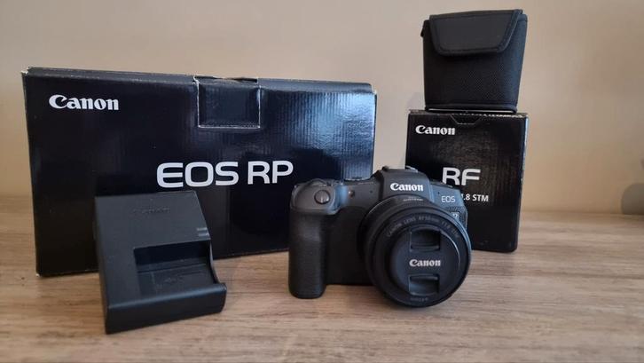 Canon RP met Canon RF 50mm STM, Audio, Tv en Foto, Fotocamera's Digitaal, Zo goed als nieuw, Compact, Canon, Geen optische zoom