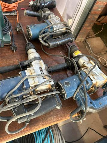 Wegens verhuis grotz partij machines/ gereedschap beschikbaar voor biedingen