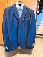 Heren kostuum- blauw/ wit gesteept, Ophalen of Verzenden, Nieuw, Maat 52/54 (L), Blauw