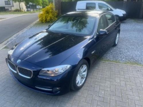 BMW 520i automaat 1ste eigenaar amper 82000 km !!, Auto's, BMW, Bedrijf, Te koop, 5 Reeks, Bluetooth, Cruise Control, Benzine