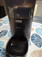 Hond of kat eetbak, Ophalen