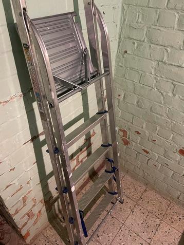 Ladder beschikbaar voor biedingen