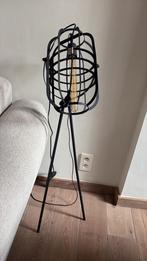 Vloerlamp, Ophalen, Zo goed als nieuw