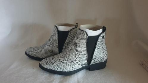 Fabulous Fabs enkellaarsjes wit of camel div. maten, Kleding | Dames, Schoenen, Nieuw, Lage of Enkellaarzen, Wit, Ophalen of Verzenden
