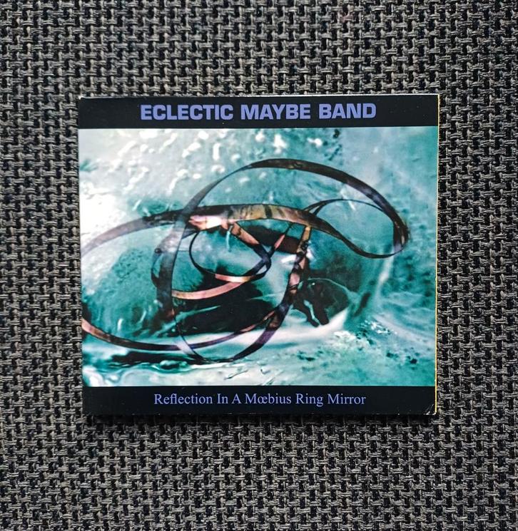 CD: Eclectic Maybe Band: Reflection in a Mœbius ring mirror, Cd's en Dvd's, Cd's | Rock, Nieuw in verpakking, Overige genres, Ophalen of Verzenden
