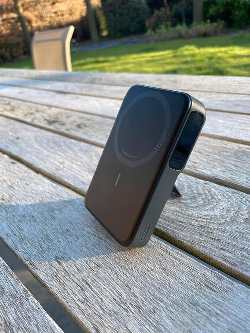 Anker Mag Go powerbank (10K) met garantie, Telecommunicatie, Powerbanks, Zo goed als nieuw, Ophalen