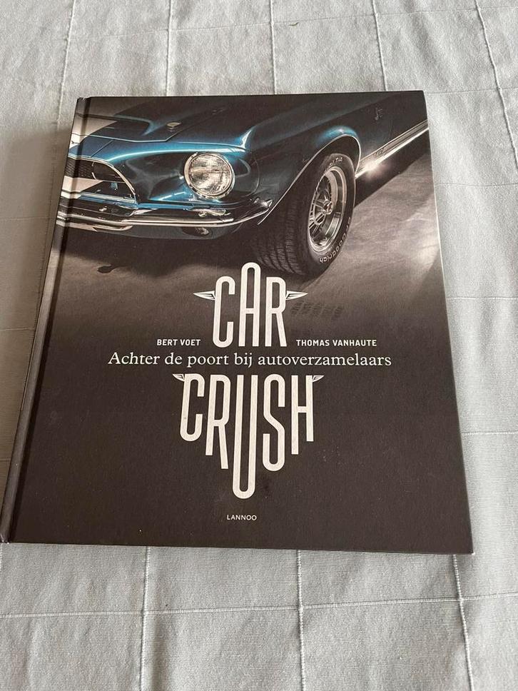 Boek “Car Crush” - Bert Voet, Boeken, Auto's | Boeken, Zo goed als nieuw, Ophalen of Verzenden