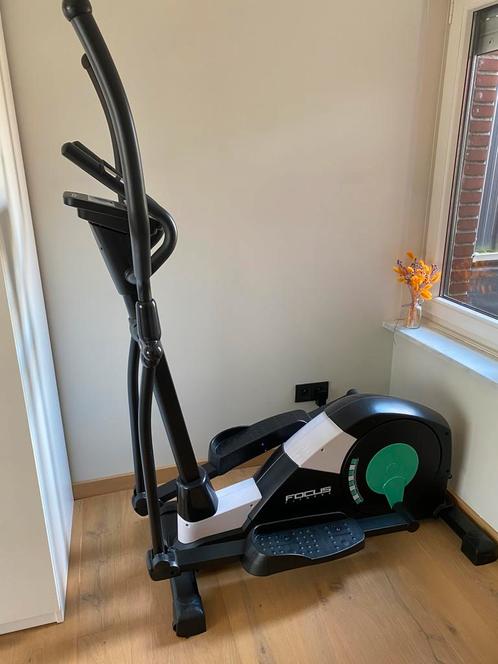 Focus Fitness Fox 3 - zo goed als nieuw, Sport en Fitness, Fitnessapparatuur, Zo goed als nieuw, Crosstrainer, Ophalen