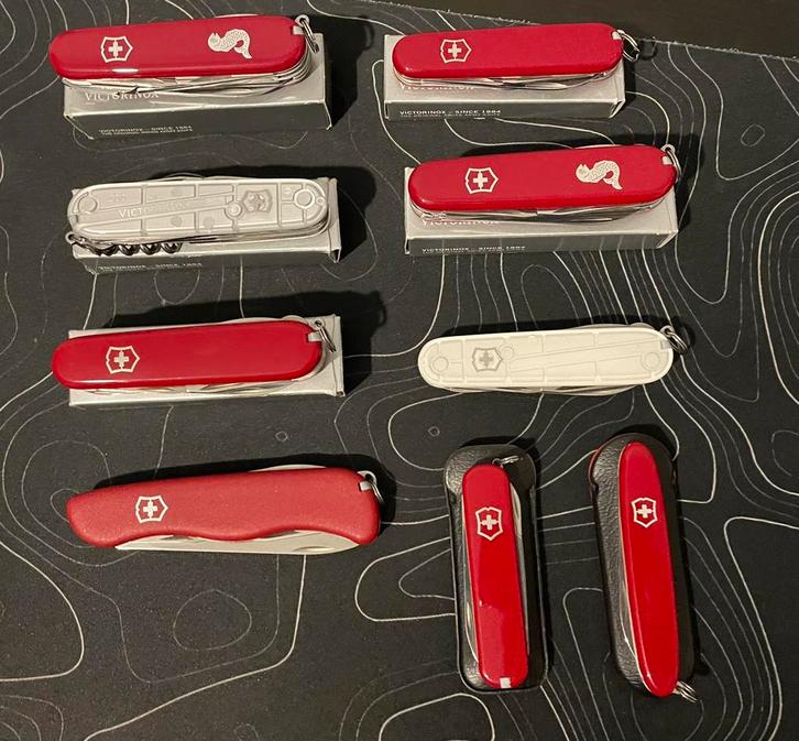 Set van 9 Victorinox zakmessen – Swiss Army diverse modellen, Caravans en Kamperen, Kampeergereedschap, Nieuw, Ophalen of Verzenden
